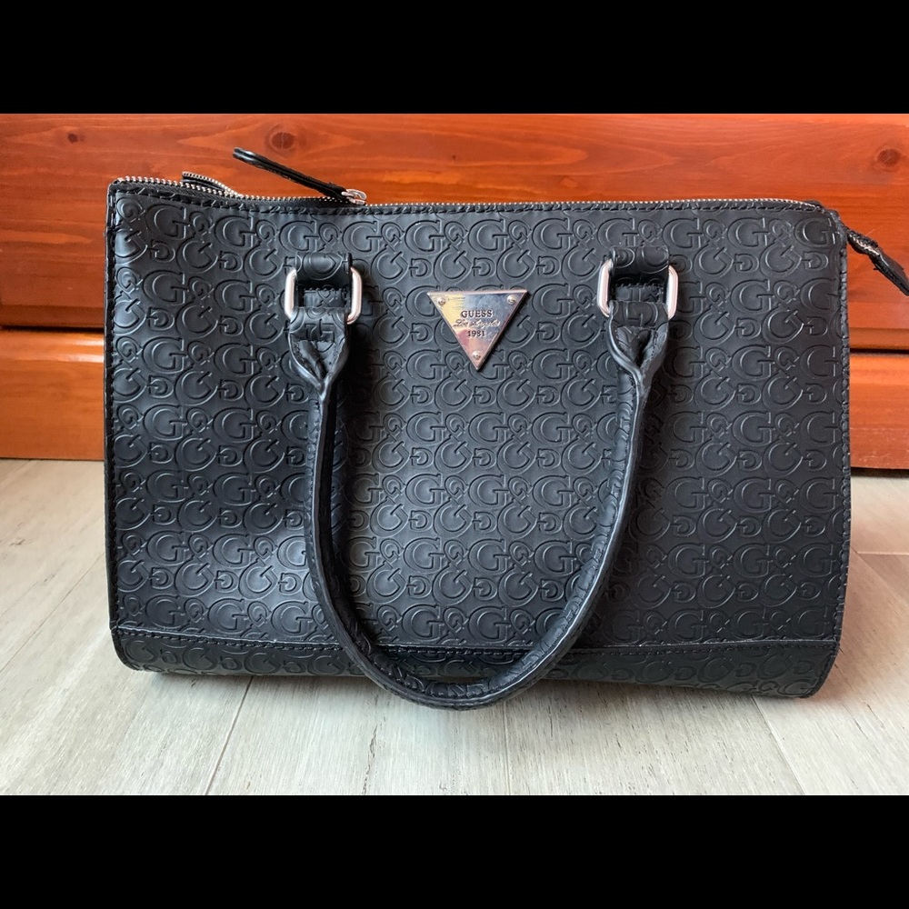 GUESS handbag NWOT